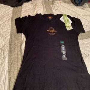 NWT cabelas brand tshirt